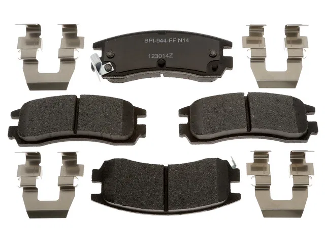 MGD714MH – R/M BRAKES Brake Pad, OE Replacement Metallic Includes Mounting Hardware